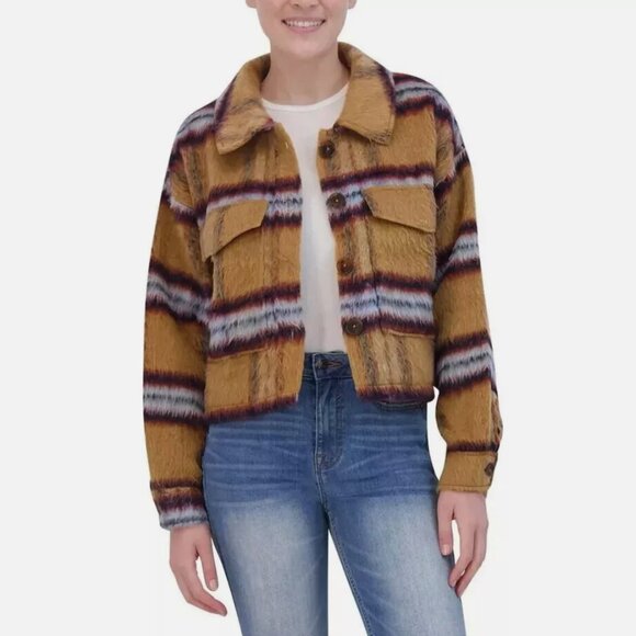 Vigoss Brushed Plaid Crop Button Jacket - Picture 5 of 5